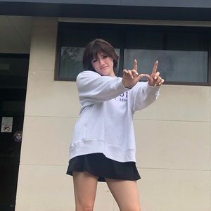 Meet your Posher, Eva